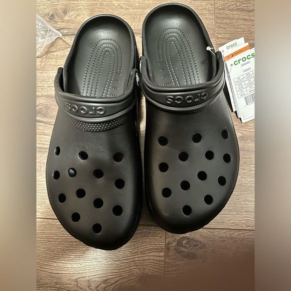 Size 11us crocs - Picture 7 of 7